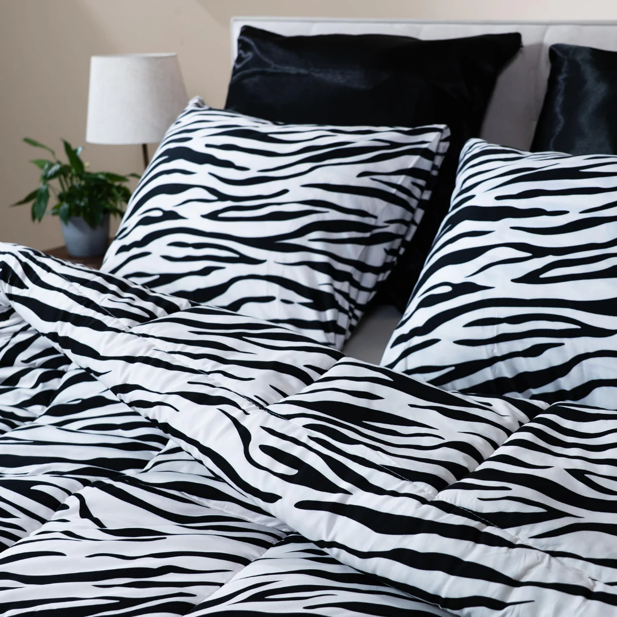 Zelesta Comfort Design Bettdecke - Zebrafell - Image 13