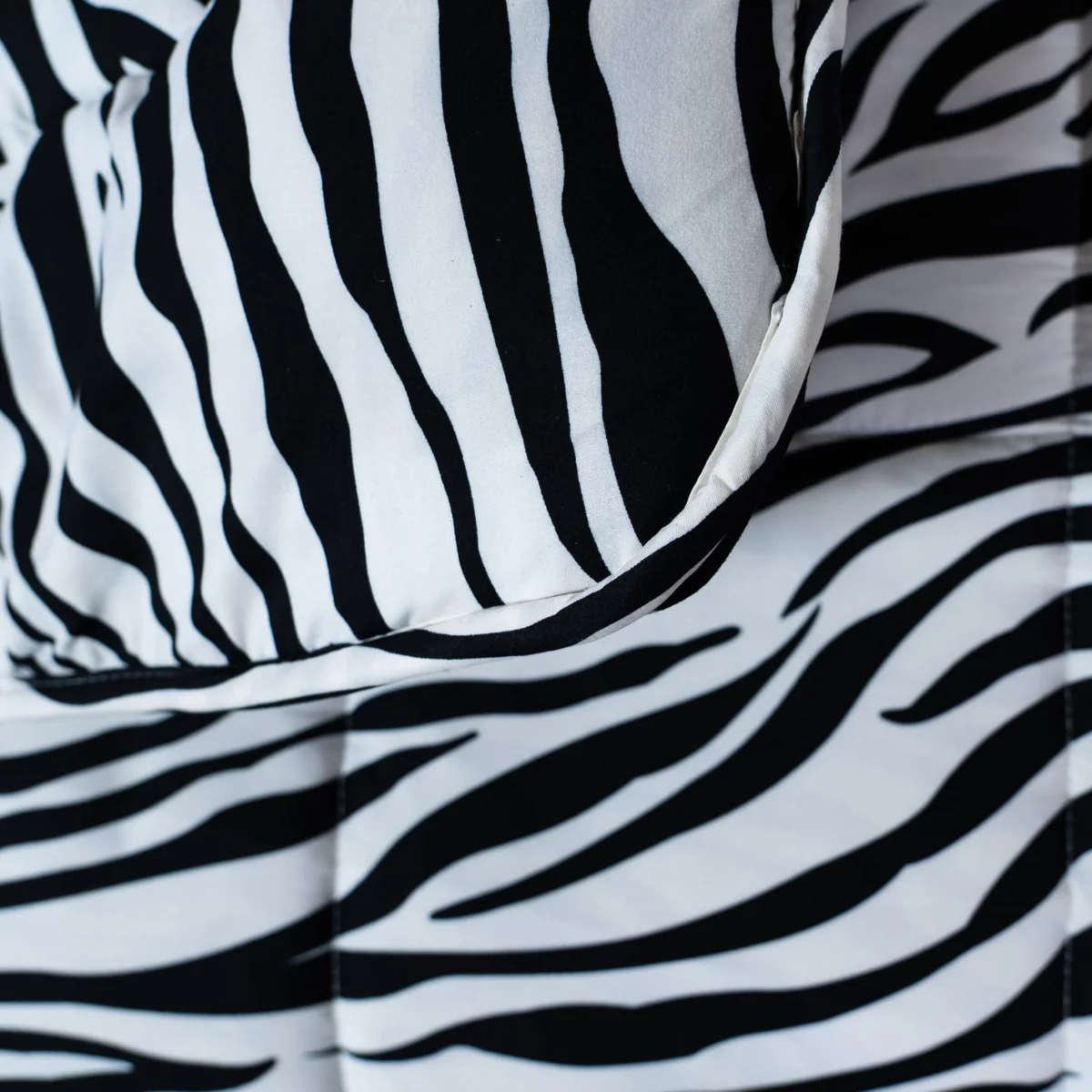 Zelesta Comfort Design Bettdecke - Zebrafell - Image 12